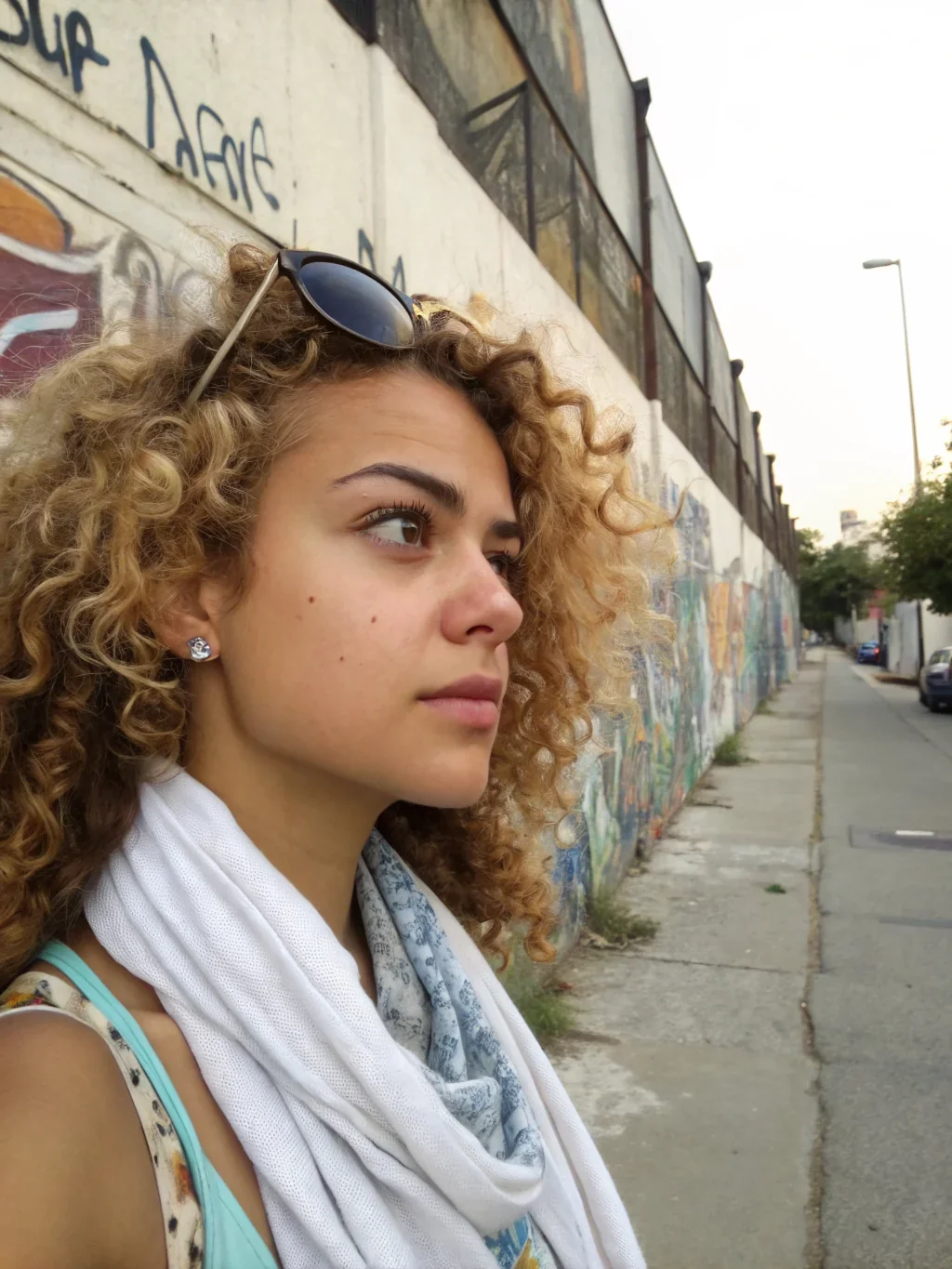 Simona